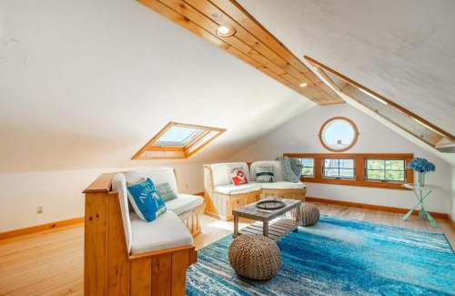 West Yarmouth Casa | Immaculate Waterfront Beach House home