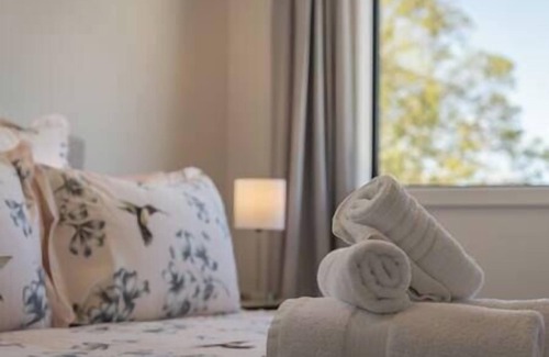 Linwood Apartamento | Immerse Yourself in Contemporary Retreat in CBD U2, Immerse Yourself in Contemporary Retreat in CBD