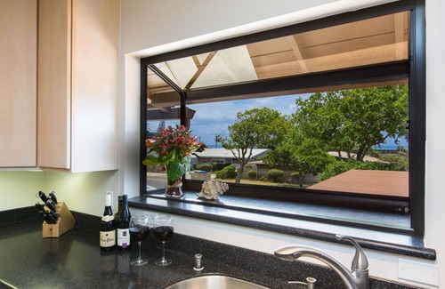 Waialae Iki Ridge Casa | * 10% de descuento en estancias de verano * Hale Poola - Retiro privado de 5 habitaciones en una isla