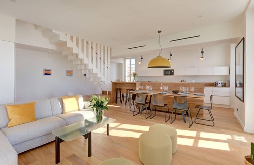 Cannes City Centre Apartamento | Immogroom - Luxury 4bd - 50m Palais - AC - Balcony