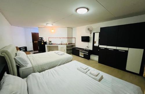 Ban Mai Apartamento | IMPACT challenger ห้องพักรายวัน เมืองทองธานี ตึก C9, P2, P1 每日房
