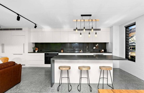 Manly Casa | Impeccable 3-Bed Home Near the Beach