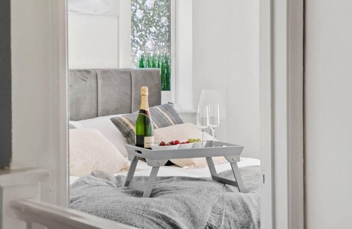 Fenny Stratford Apartamento | Impeccable Apartment in Bletchley Milton Keynes