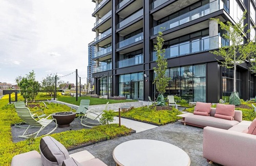 West Loop Apartamento | Impeccable W Loop 1BR w/Gym, Pool, Rooftop, Spa & W/D, by Blueground