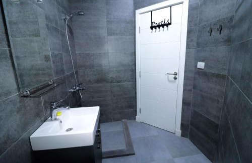 Al Ahyaa Apartamento | Imperial Resort - Bali Themed - 1 Bed