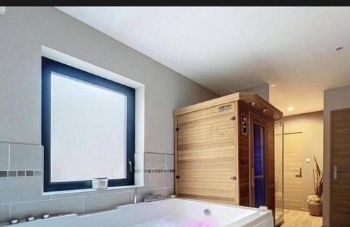 Bethune Cama Y Desayuno | Imperial Suite & Spa