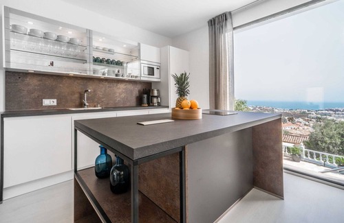Benalmadena Villa | Impressive Benalmadena Villa | 7 Bedrooms | SeaViews | Villa Benalmadena Grande | Costa Del Sol