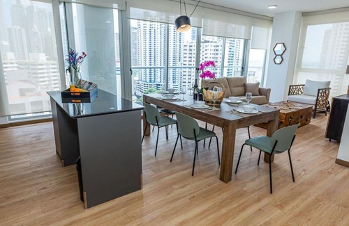 Marbella Apartamento | Impressive City View Apartment Marbella - PH Quartier Marbella