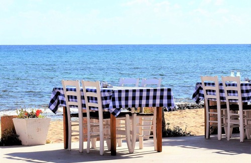 Naxos Villa | Impressive Naxos Villa | 5 Bedrooms | Villa Nunnally | Spacious Outdoor Area | Pyrgaki