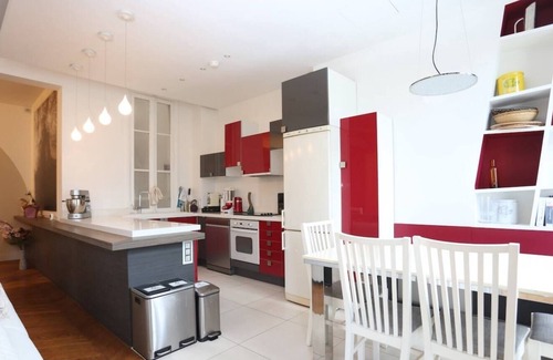 Faubourg-du-Roule Apartamento | In a fantastic location overlooking the Arc de Triomphe & Champs Élysées