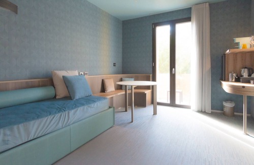 San Giuliano a Mare Apartamento | In A Light Wave: Il mare, l’acqua. Flexibility and inclusiveness