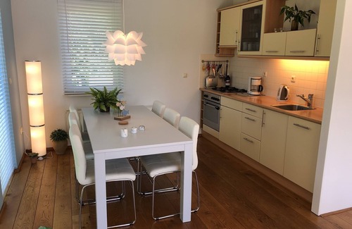 Brouwershaven Casa | En una zona tranquila y una casa individual de 6 personas con jardín en 500 m2