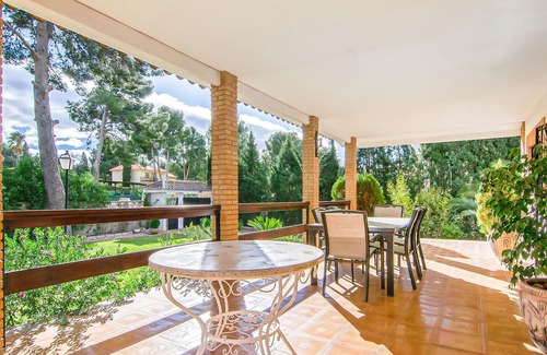 Lliria Casa | Alojamiento de 5 habitaciones en Liria