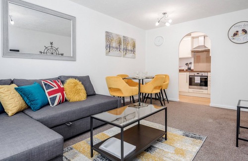Watford Cabaña | 2 bedroom accommodation in Watford