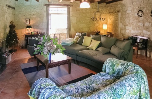 Puyrenier Casa | Alojamiento de 4 habitaciones en Lacaud