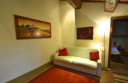 Montecastelli Casa | In a wonderful medieval village on the Tuscan hills, with air conditioning