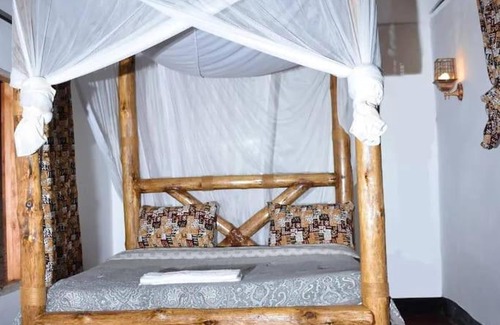 Arusha Casa | In-Africa, Luxury Cottage, B&B