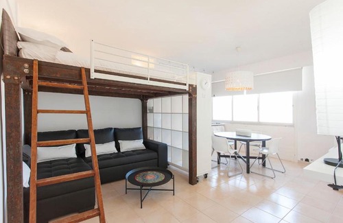 Reboleira Apartamento | In Bed with Lisbon 5N