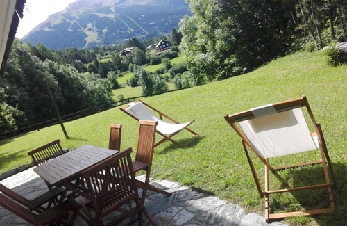 Valdidentro Chalet De Esquí | En Bormio entre sol y naturaleza. Bicicletas, spas, esquís y trekking de fácil acceso.
