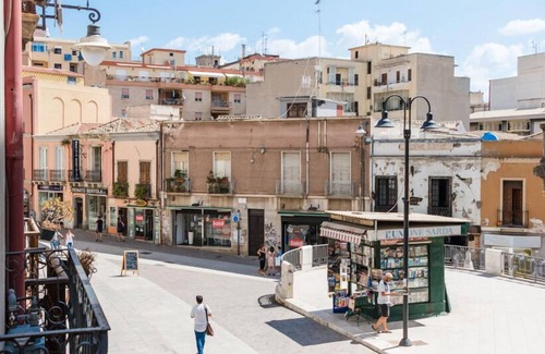 Cagliari Apartamento | En Cagliari hay un espacio luminoso, donde te sentirás como en casa