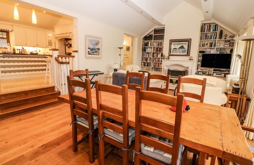 Lauragh Casa | IN?EAR SCÉINE., family friendly in Tuosist, County Kerry