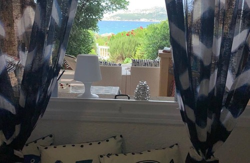 Santa Reparata Apartamento | In Front of the sea