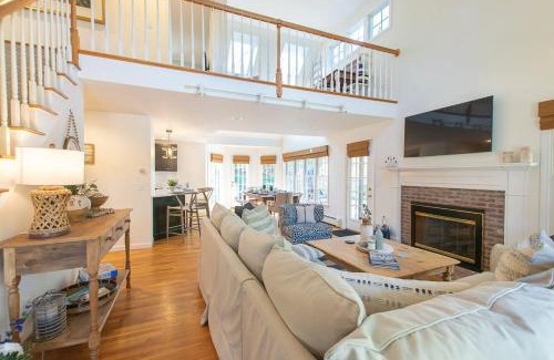 West Brewster Casa | In-Ground Plunge Pool Dog Friendly!