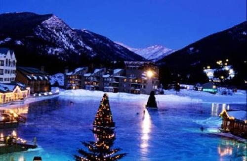 Lakeside Village Casa | In Keystone! On Lake! Hot Tub and Pool! Wood Fireplace! Views! Walk 2 Food! Big Unit