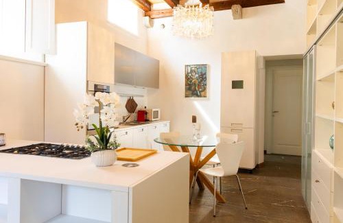 Udine Apartamento | In pieno centro storico con Parcheggio!