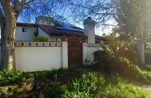 San Luis Obispo Casa | Vecindario limpio, espacioso, tranquilo y seguro