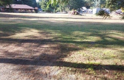 Crescent City Casa | In the Beautiful redwoodss, 2acres .20 minutes from Crescent city