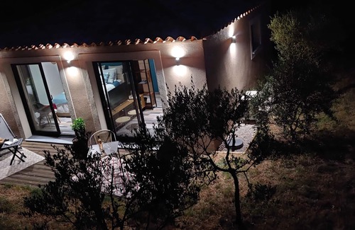 Carces Casa | In the calm of green Provence 3 ***