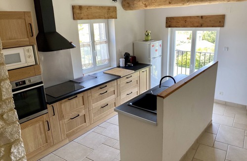 Brujas Cabaña | In the calm of the countryside, in a charming little hamlet