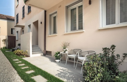 Historic Centre Apartamento | In the center brand new elegant apartment with parking in the private garden