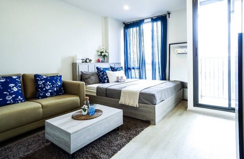 China Town Apartamento | In the heart of Chinatown. The place is rich with street food!