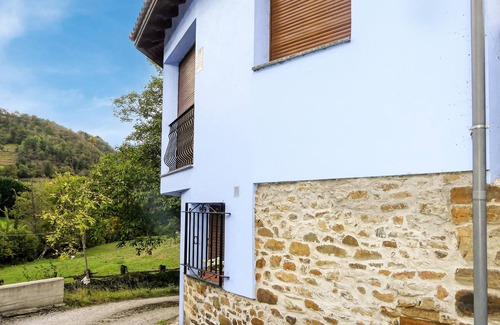 Laviana Casa | Alojamiento de 2 habitaciones en Corredoria