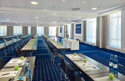 Erfurt Old Town Casa | In the heart of Erfurt - Double Room at Hotel Dorint