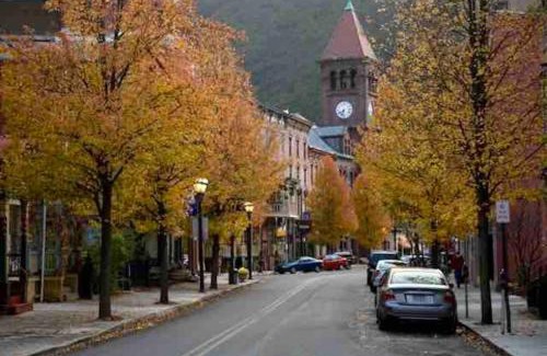 Ashfield Apartamento | In The Heart Of Jim Thorpe (with your own parking)