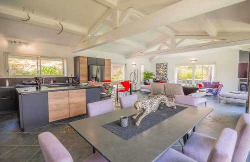 Le Muy Casa | IN THE HEART OF NATURE – NEAR SAINTE-MAXIME – 3 BEDROOMS – SWIMMING POOL