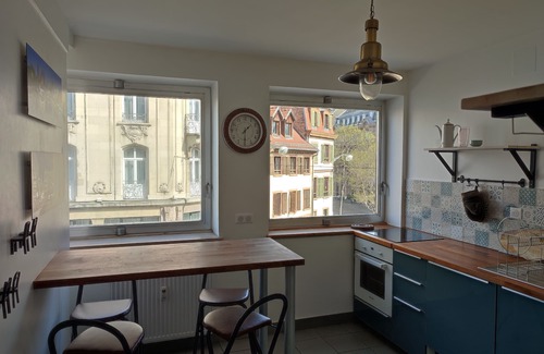 City-Centre - Petite France Apartamento | En el corazón de Estrasburgo, ¡3 habitaciones con vistas al Ill!