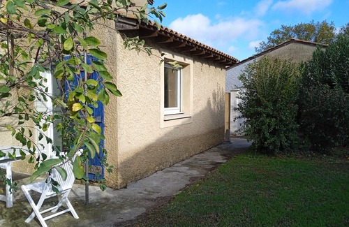 Cornas Casa | In the heart of the village charming house with garden