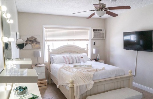 Huntington Park Apartamento | En el corazón de Huntington Park, recientemente renovado apartamento de 1 habitación con encanto y bastante