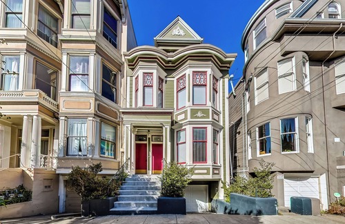 Panhandle Casa | In the Heart of Haight Ashbury 5 Bedroom House