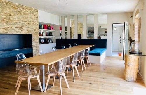 Sorina Casa | In the Monferrato, we welcome you Enjoy our indoor and outdoor swimming pools!
