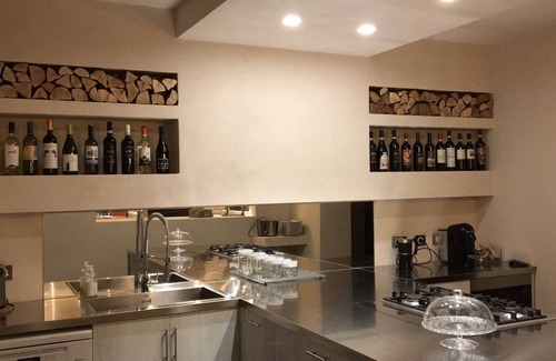 Sorina Casa | In the Monferrato, we welcome you Enjoy our indoor and outdoor swimming pools!
