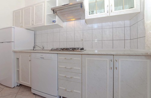 Povile Casa | Alojamiento de 4 habitaciones en Povile