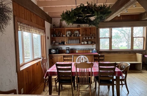 Clear Lake Casa | En la ciudad Moose Haus Lodge