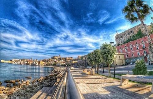 Gaeta Cama Y Desayuno | In Vacanza a Gaeta - L'Elica b&b