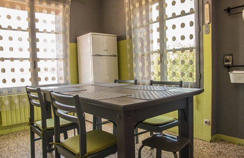 Arles Apartamento | EN VILLA, APARTAMENTO TODO COMODO CON PARKING.