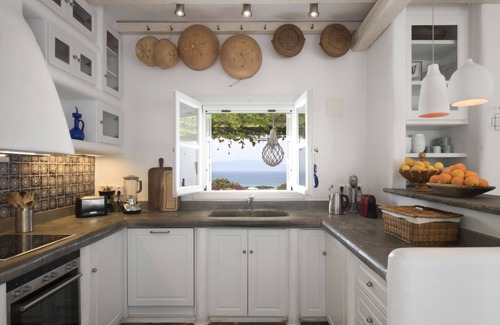 Naxos Casa | NEW! Dreamy 6 Bedroom Greek Island Villa and Guesthouse